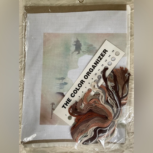 SIMPLICITY Counted Cross Stitch Kit Chestnut And Her Foal Horse Needlework NEW - Picture 3 of 4